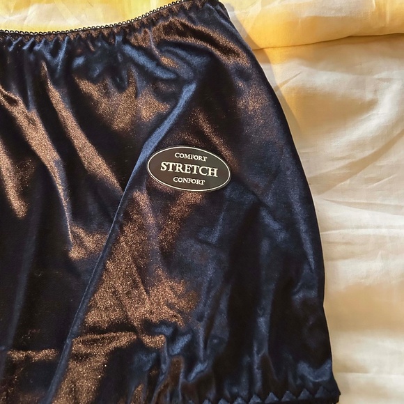 5 BRIEFS, NYLON SPANDEX, BLACK, SIZE 4X, VANITY FAIR, IN ORIGINAL BAG, TAGS ON, - Picture 3 of 7